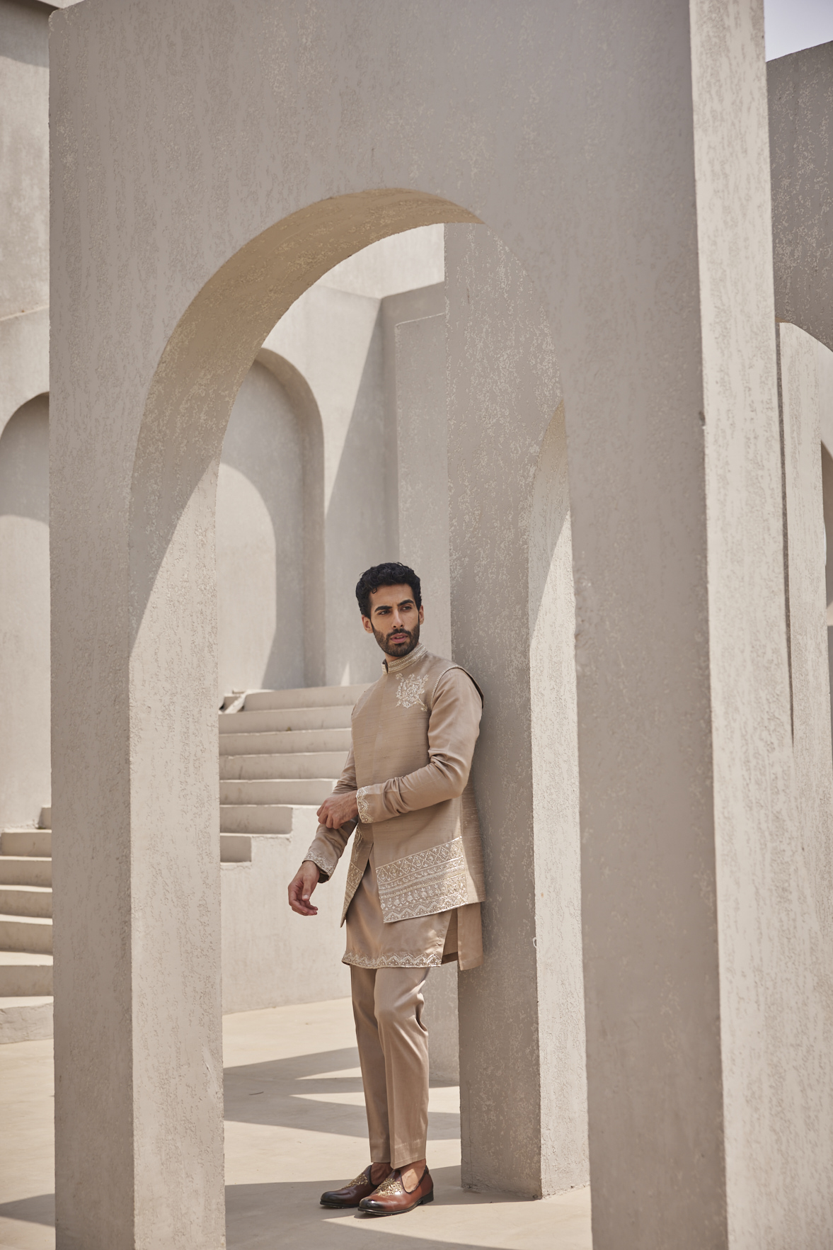 WARM TAUPE BANDI KURTHA SET